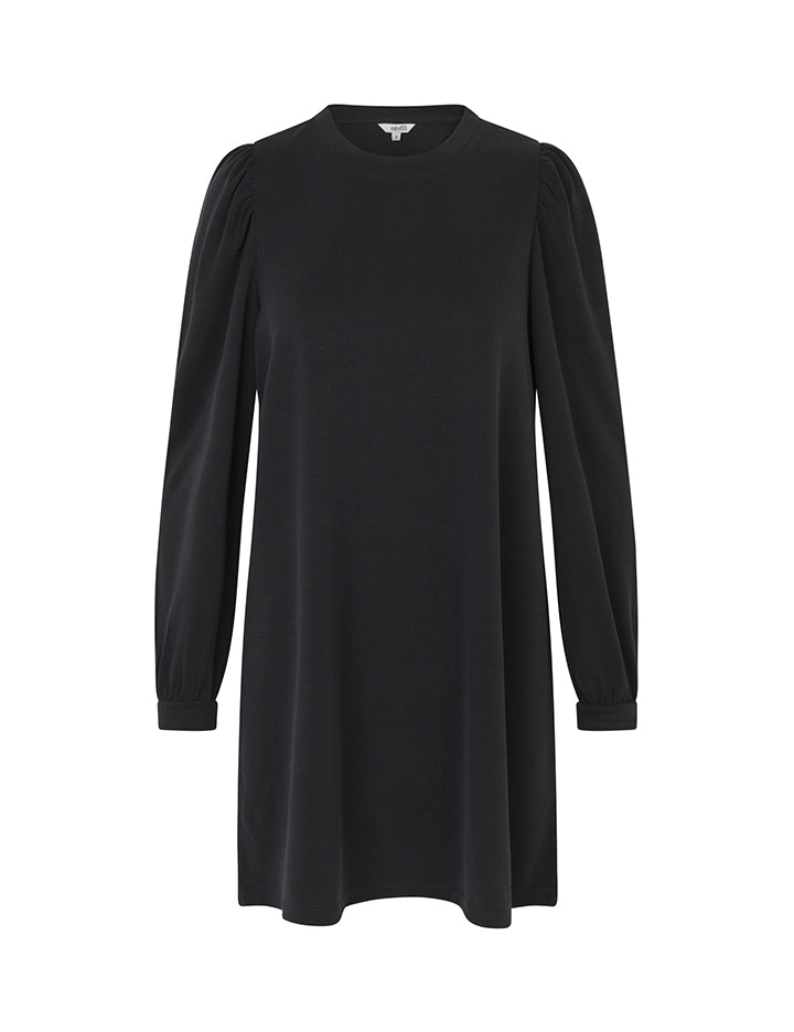 Heena-M_Black_Packshot_3