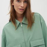 Alicenna-M_Mineral Green_Model_1