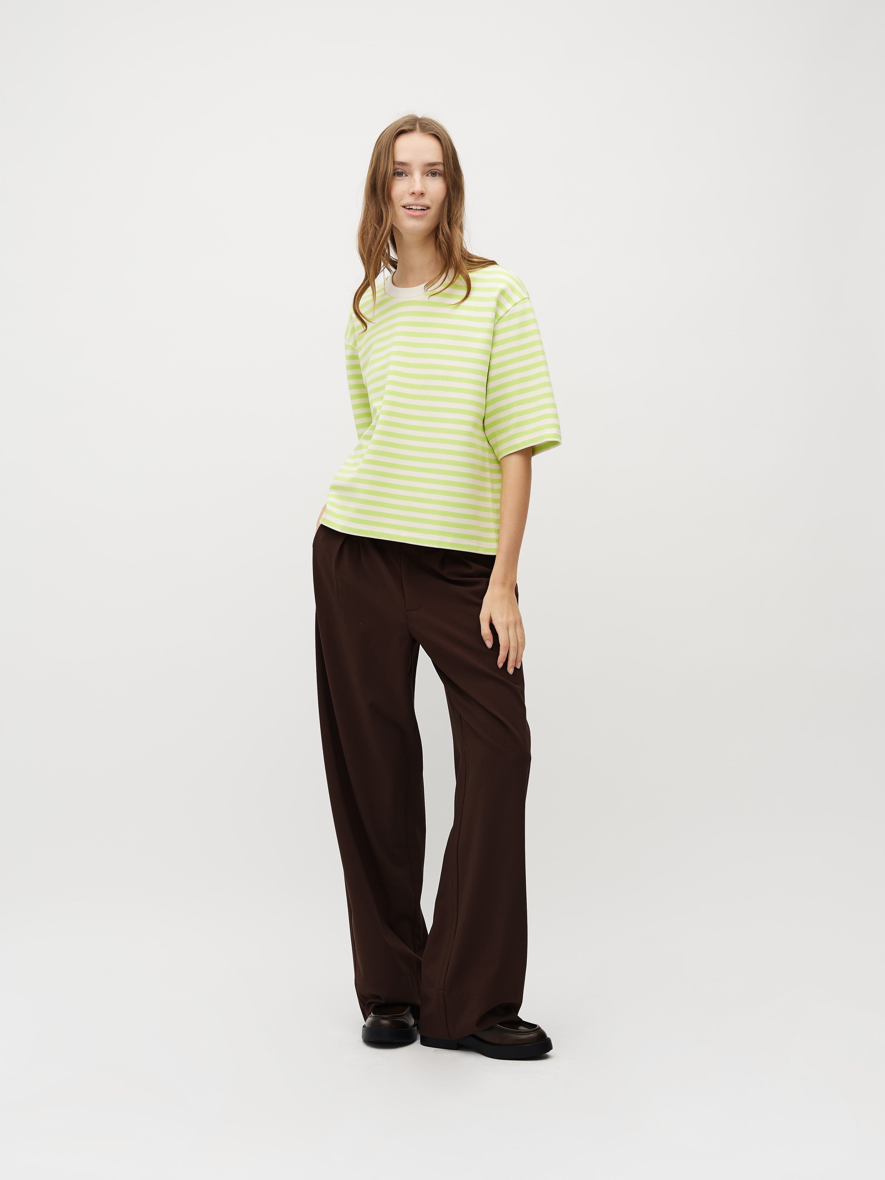 Emrys-M_Sunny Lime Sugar Stripe_Model_2