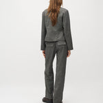 Cyril-M_Charcoal Melange_Model_3