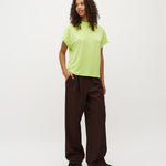 Linea Short-M_Sunny Lime_Model_3