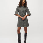 Kalira-M_Charcoal Melange_Model_0