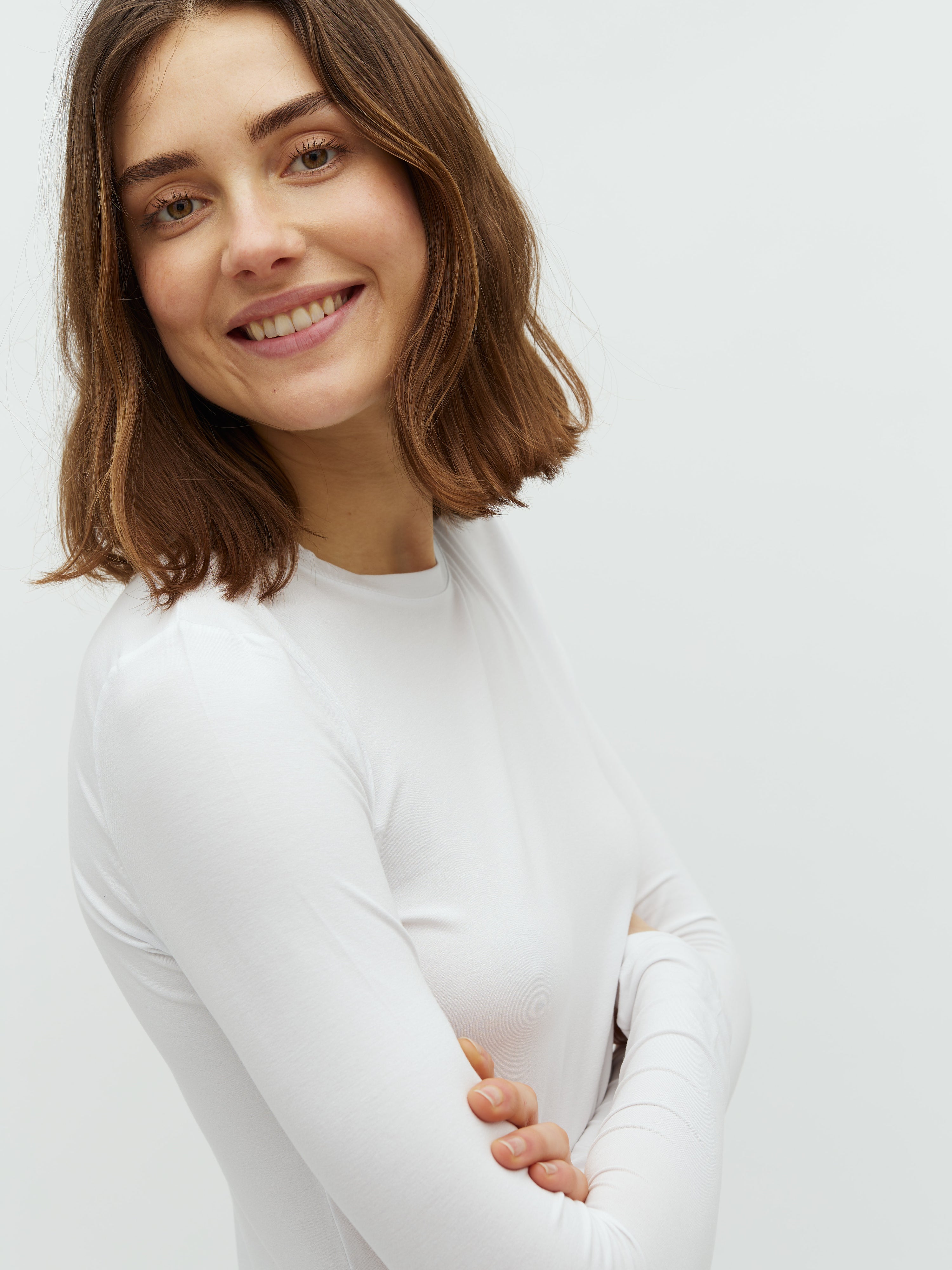 Christina-M_Optical White_Model_1