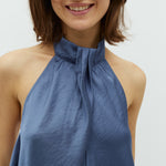 Zuzela-M_Vintage Indigo_Model_1