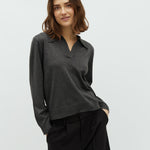 Sika-M_Dark Grey Melange_Model_0