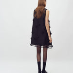 Molli-M_Black_Model_3