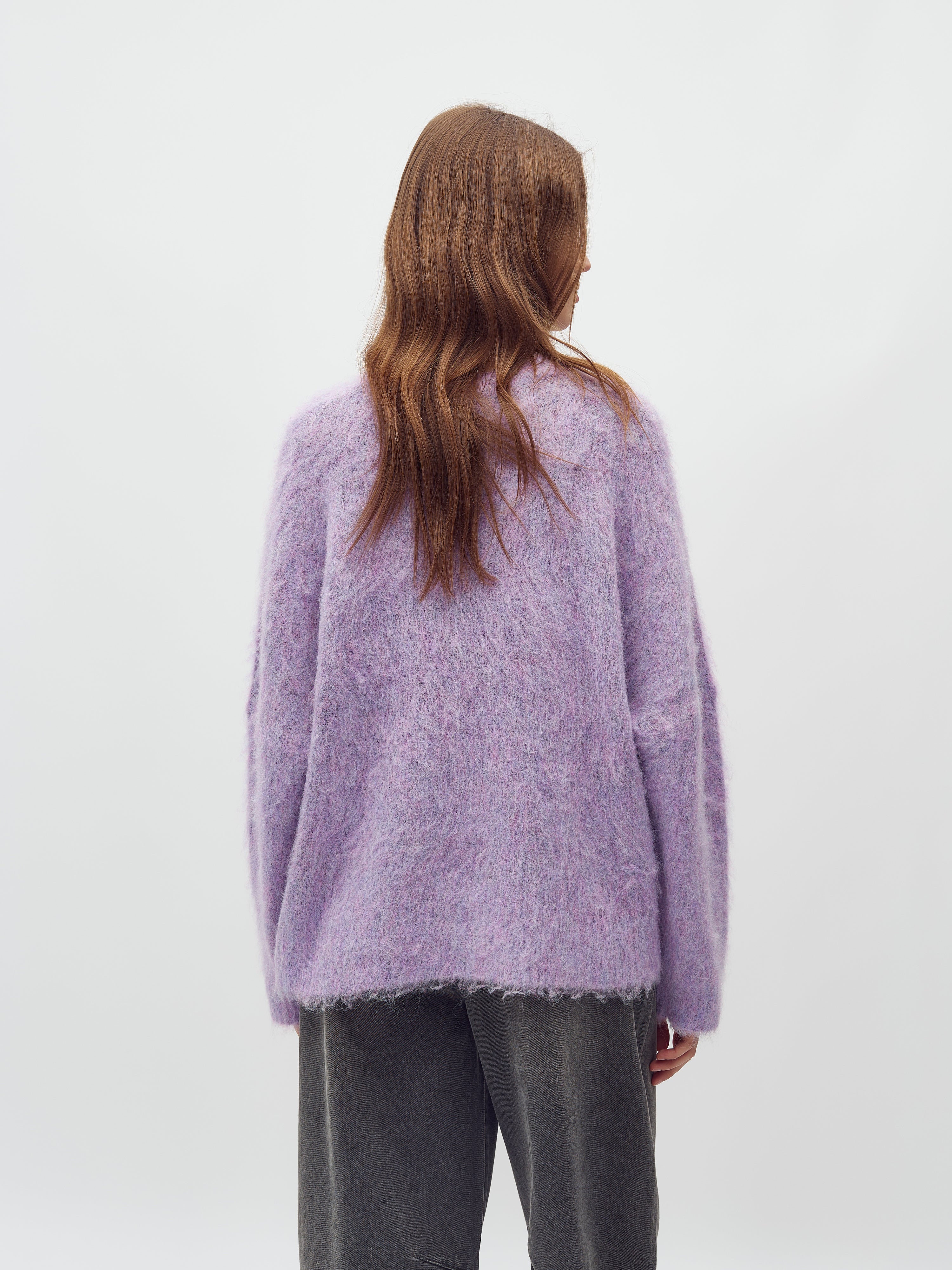 Gillis-M_Gentle Violet Melange_Model_4