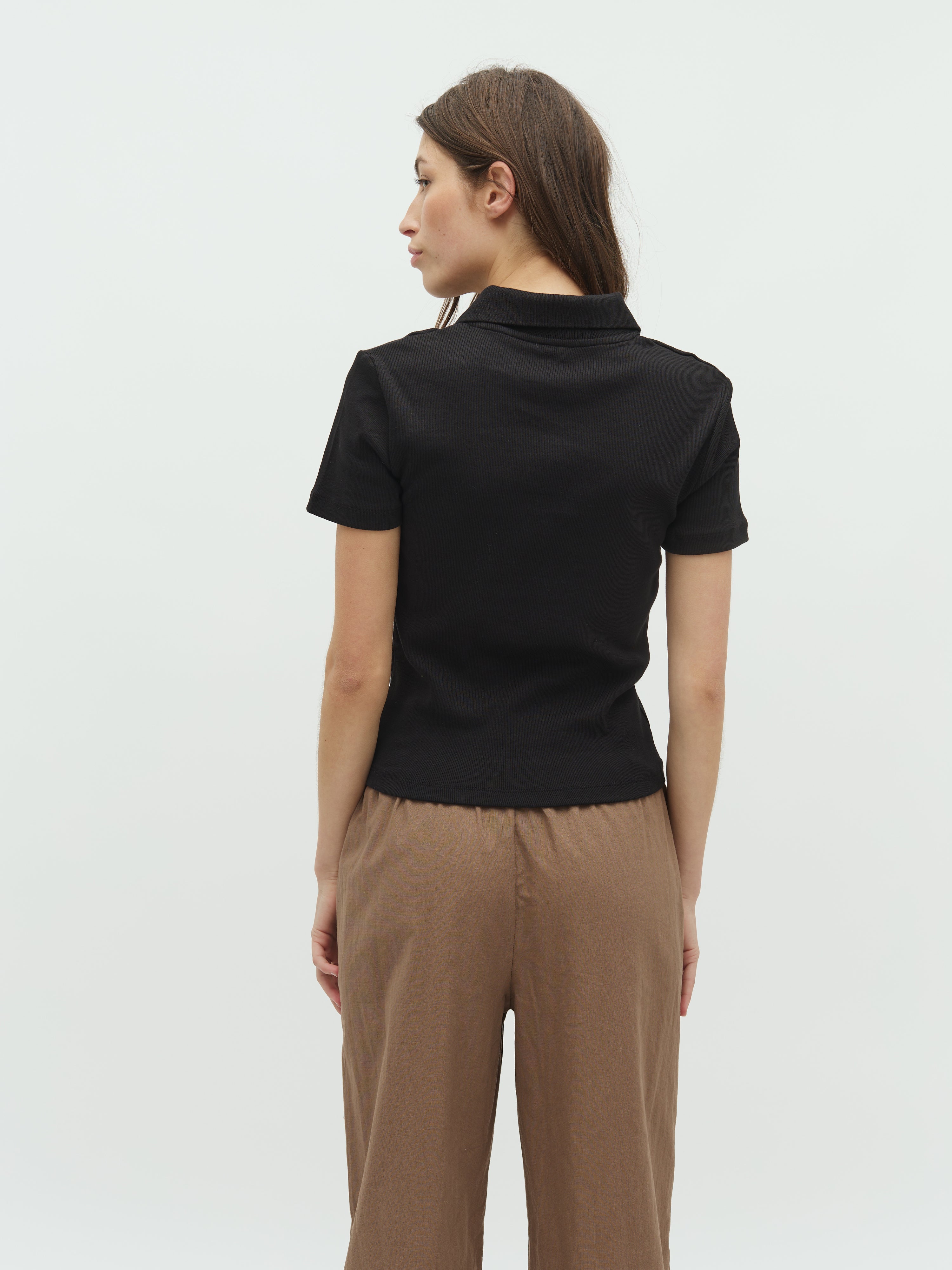 Polarani-M_Black_Model_2