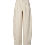 Almira-M_Nature Look_Packshot_0