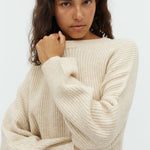 Gillian_Oyster Melange_Model_1