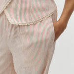 Leonella-M_Alita Red Stripe_Model_2