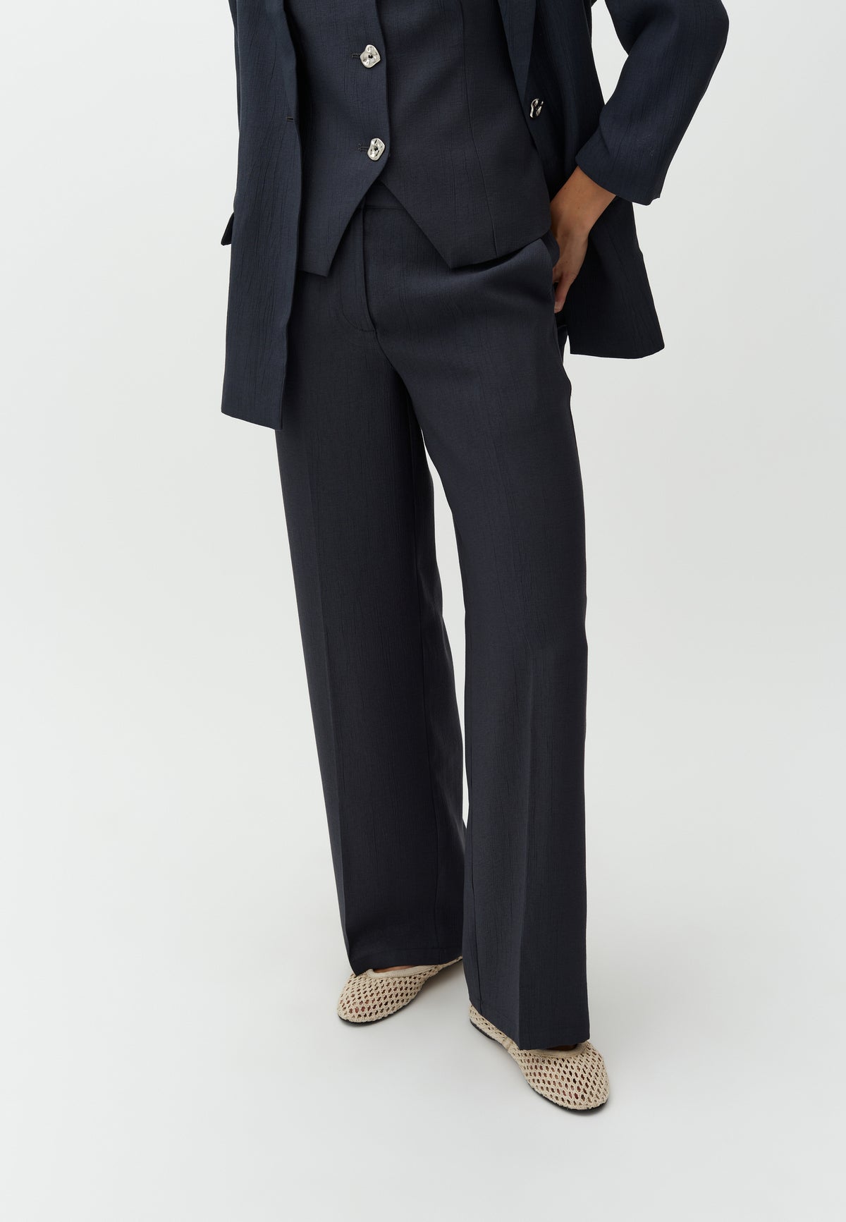 Dagnise-M_Dark Bering Sea_Model_0