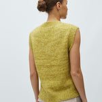 Allia-M_Light Pear Melange_Model_1