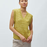 Allia-M_Light Pear Melange_Model_2