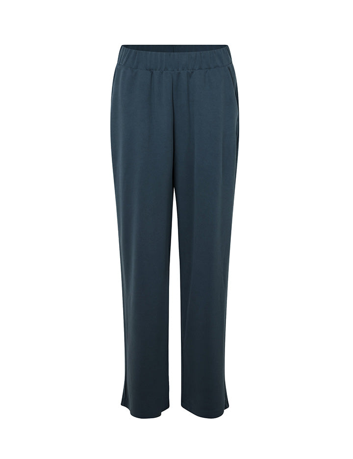 Anjelica Long_Collegiate Blue_Packshot_0