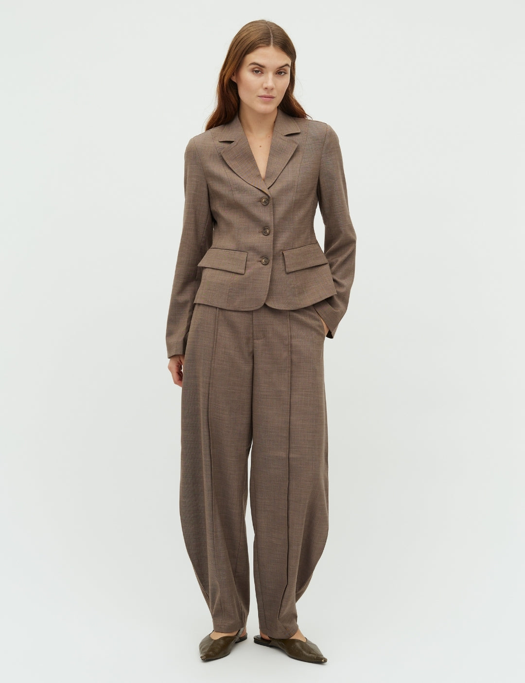 Pija-M_Chicory Coffee Melange_Model_1