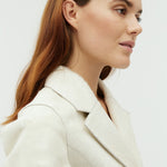 Alfino-M_White Cow_Model_1