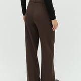 Gennie_Coffee Brown_Model_3