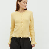 Celandia-M_Butter Yellow_Model_1