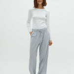 Grasielle-M_Blue Sugar Stripe_Model_0