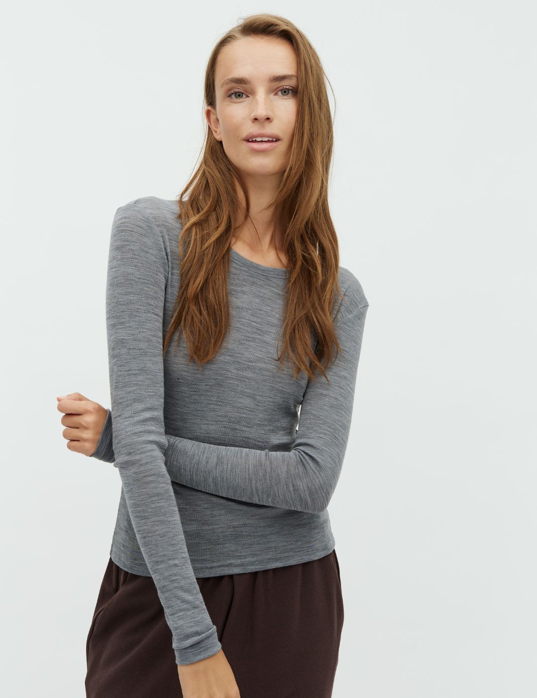 Christina-M_Medium Grey Melange_Model_0