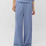 Asaka-M_Steel Blue_Model_1