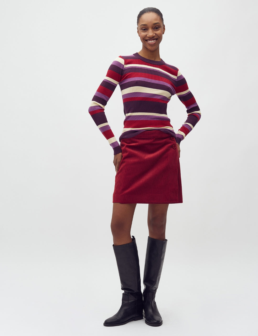 Marlie-M_Karanda Red_Model_0