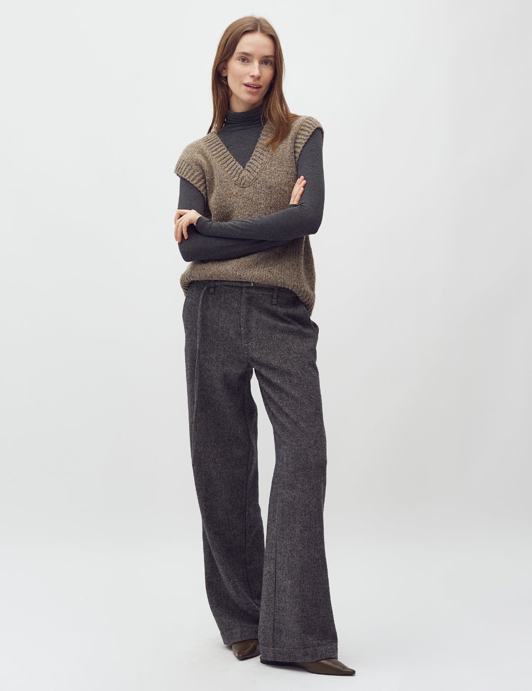 Allia-M_Dusty Sprinkle_Model_1