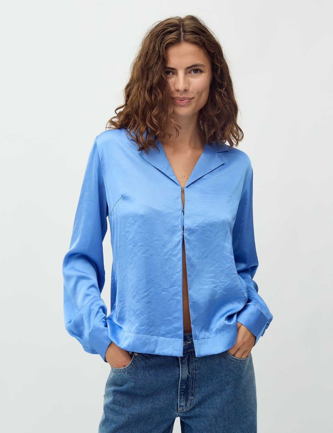 Cania-M_Ultramarine_Model_0