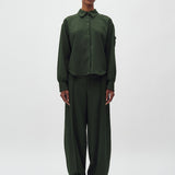 Cammia-M_Pine Green_Model_1