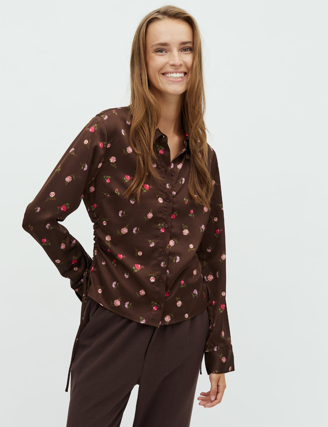 Nura-M_Dark Evaline Print_Model_0