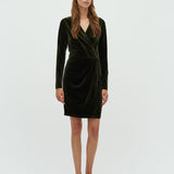 Madena_Pine Green_Model_0