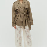 Daffira B-M_Brindle Sand_Model_0