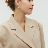 Amariella-M_Light Sand Melange_Model_2