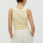 Jaxson-M_Summer Yellow_Model_2