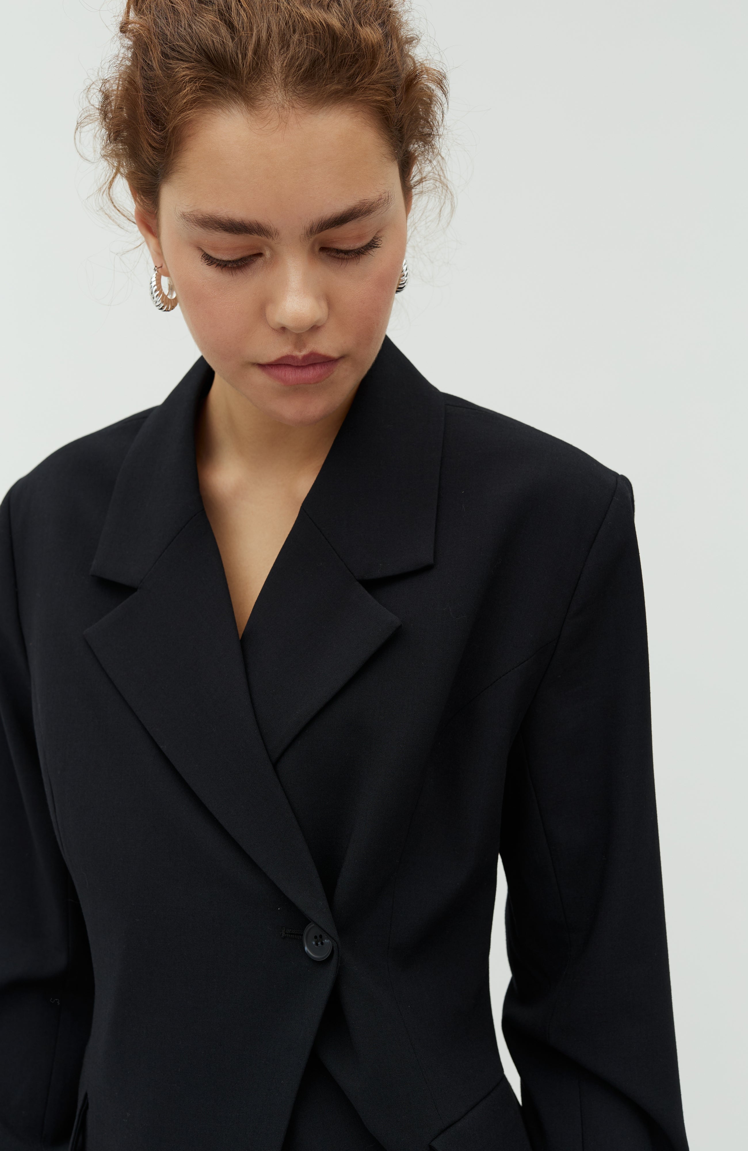 Frame-M_Black_Model_1