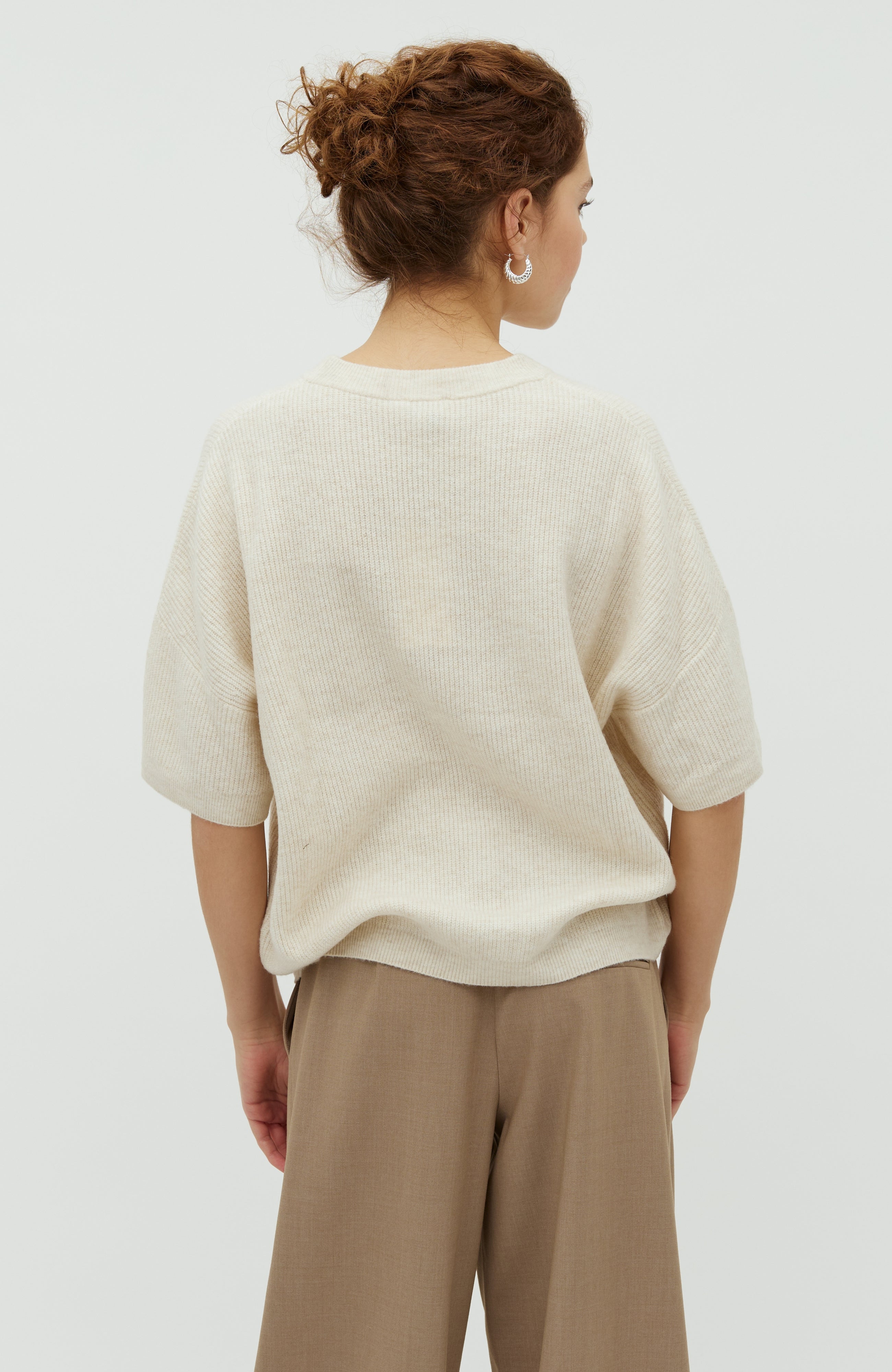 Gillian SS-M_Sugar Melange_Model_2