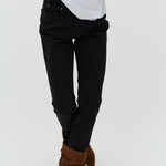 Tamilla Slim-M_Rebel Black_Model_1