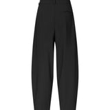 Pija-M_Black_Packshot_1