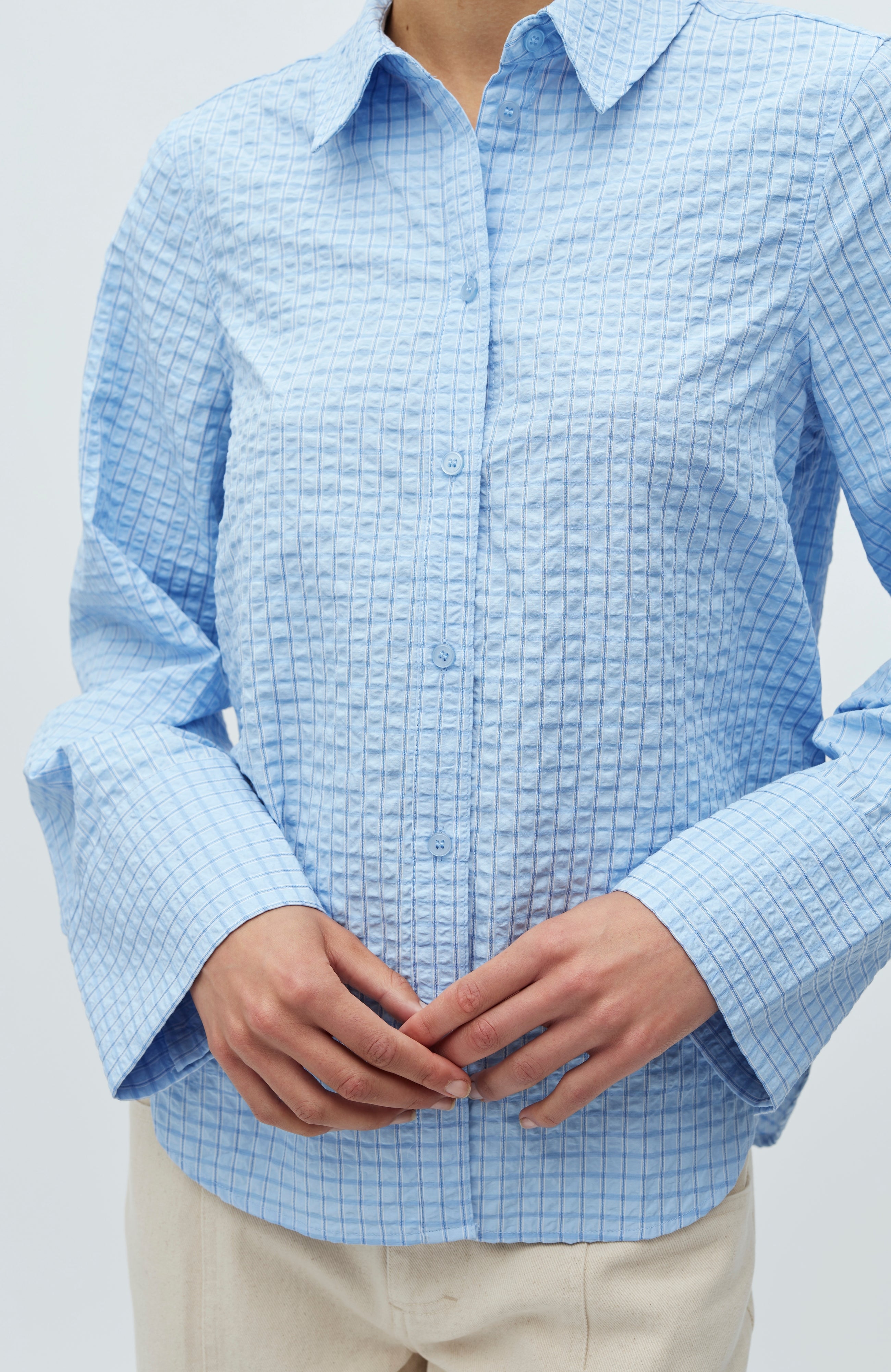 Phoebe-M_Light Blue Kiwa Check_Model_1