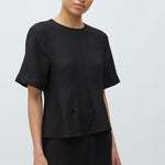 Kaely-M_Black_Model_0