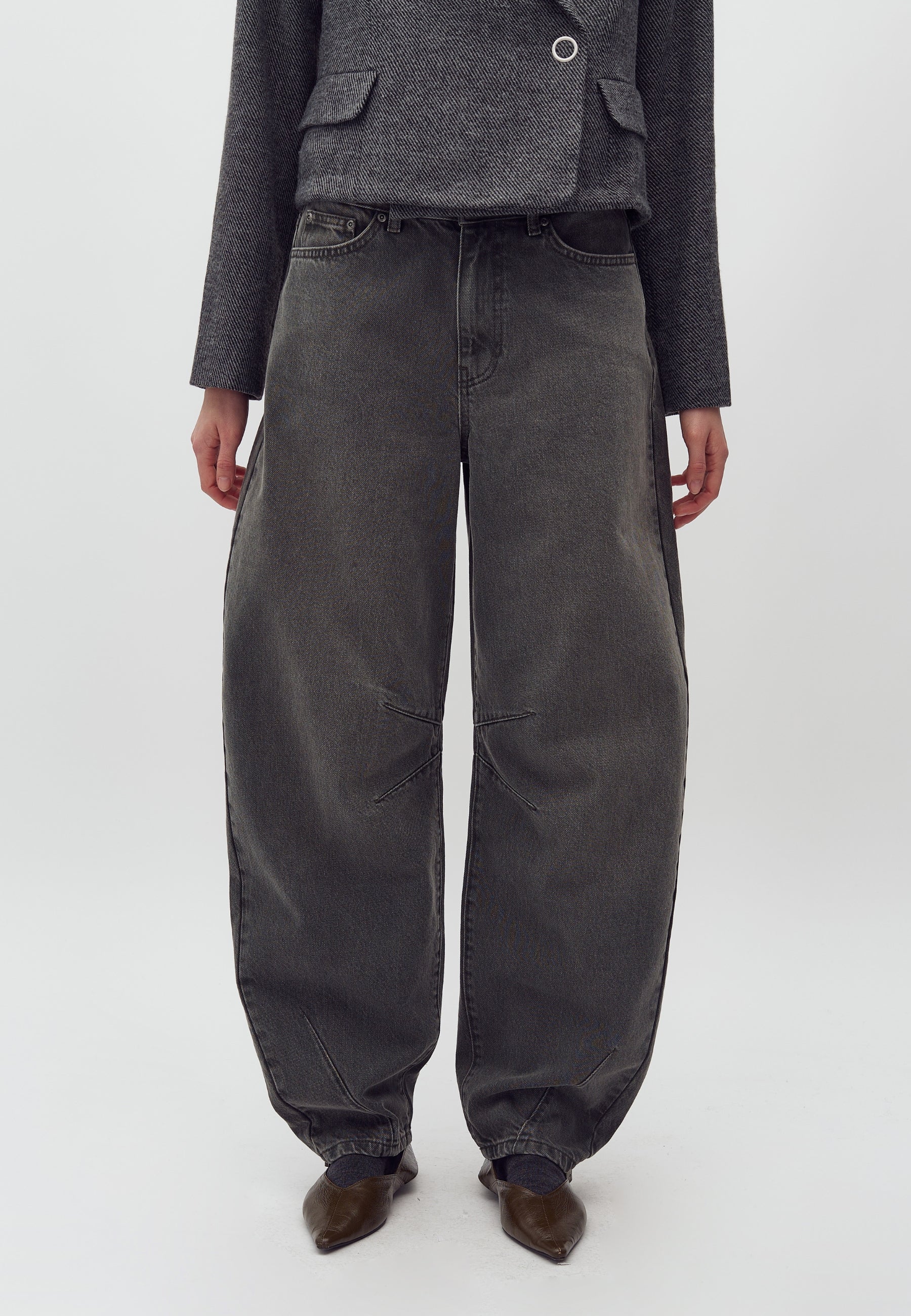 Barina-M_Khaki Green Wash_Model_1