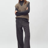 Allia-M_Dusty Sprinkle_Model_3