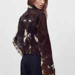 Joline-M_Brown Cow_Model_2