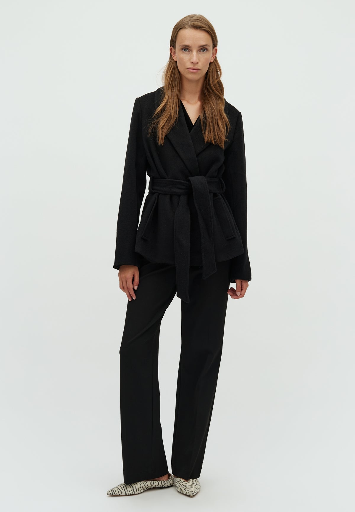 Tanni Short-M_Black_Model_0