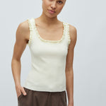 Elinne-M_Ivory Yellow_Model_0