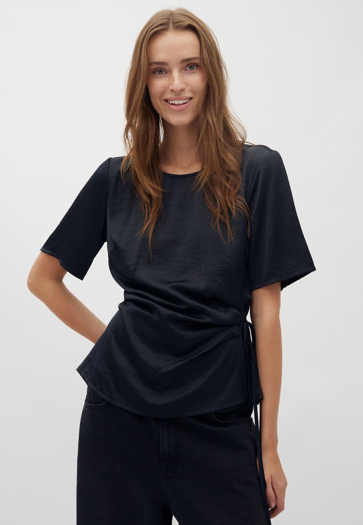 Kylar Short-M_Black_Model_0