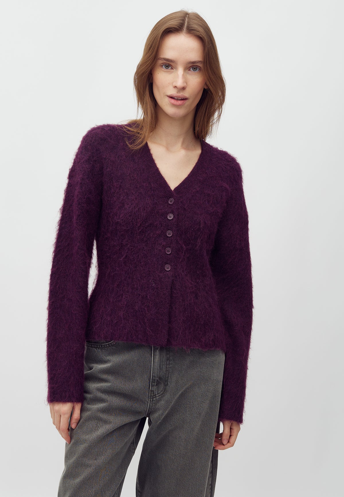 Conni-M_Blackberry Wine_Model_0