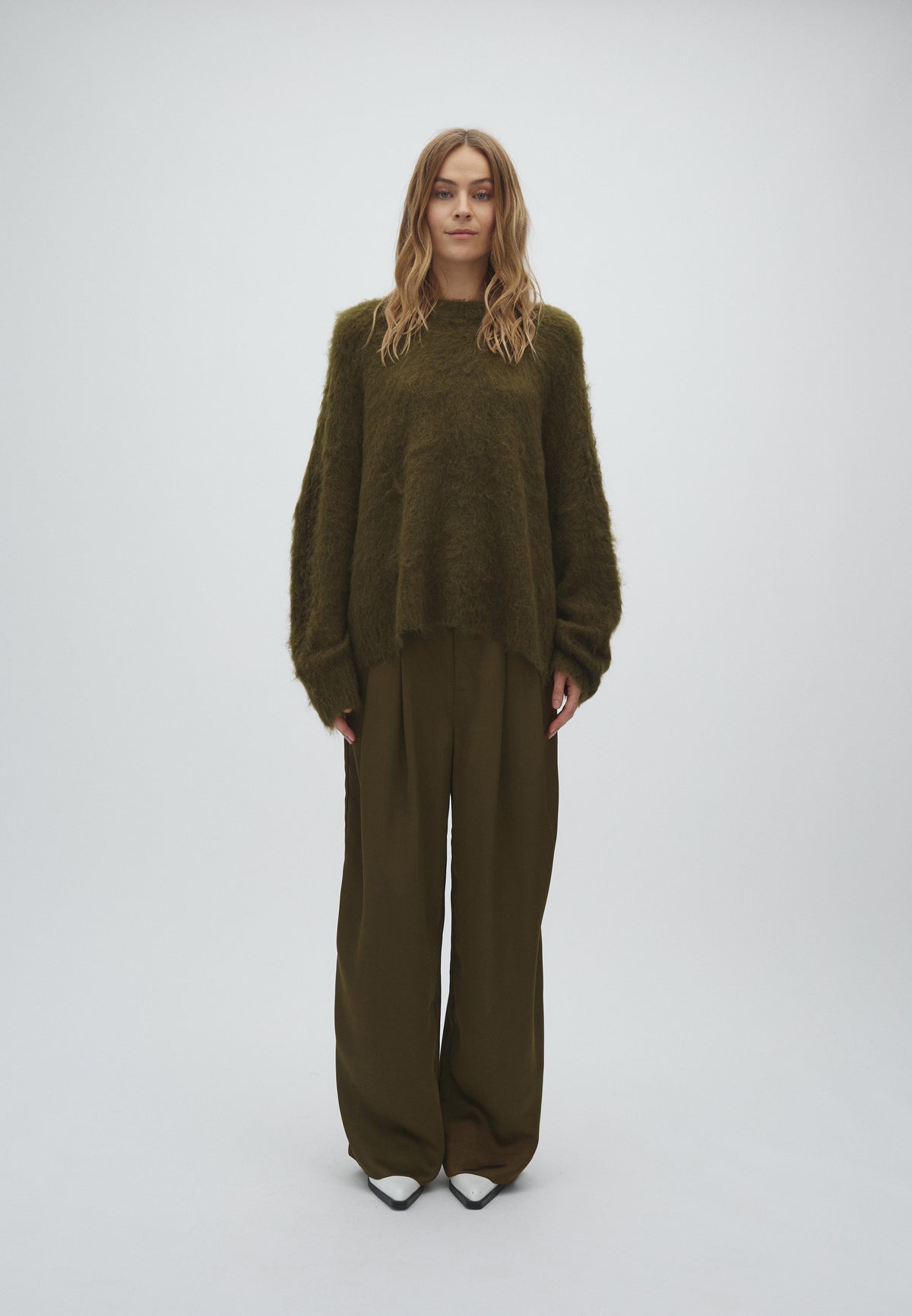 Gillis-M_Smoked Olive_Model_0