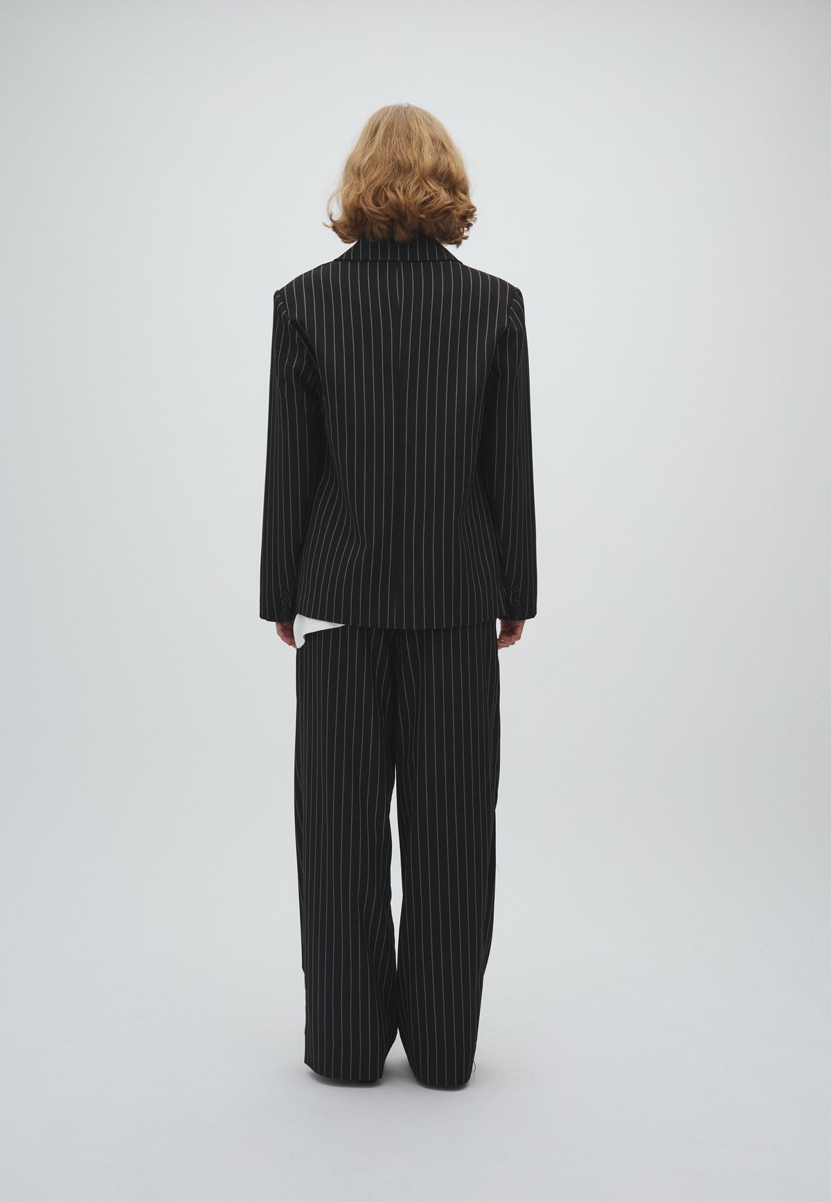 Milani-M_Black Brown Pinstripe_Model_5